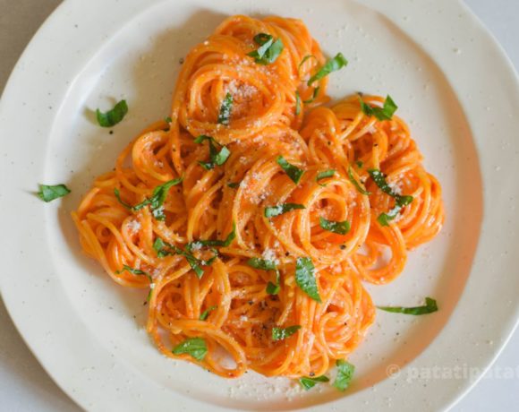 Spaghetti à la crème de poivron rôti